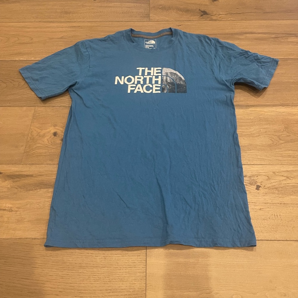 The North Face men’s t shirt